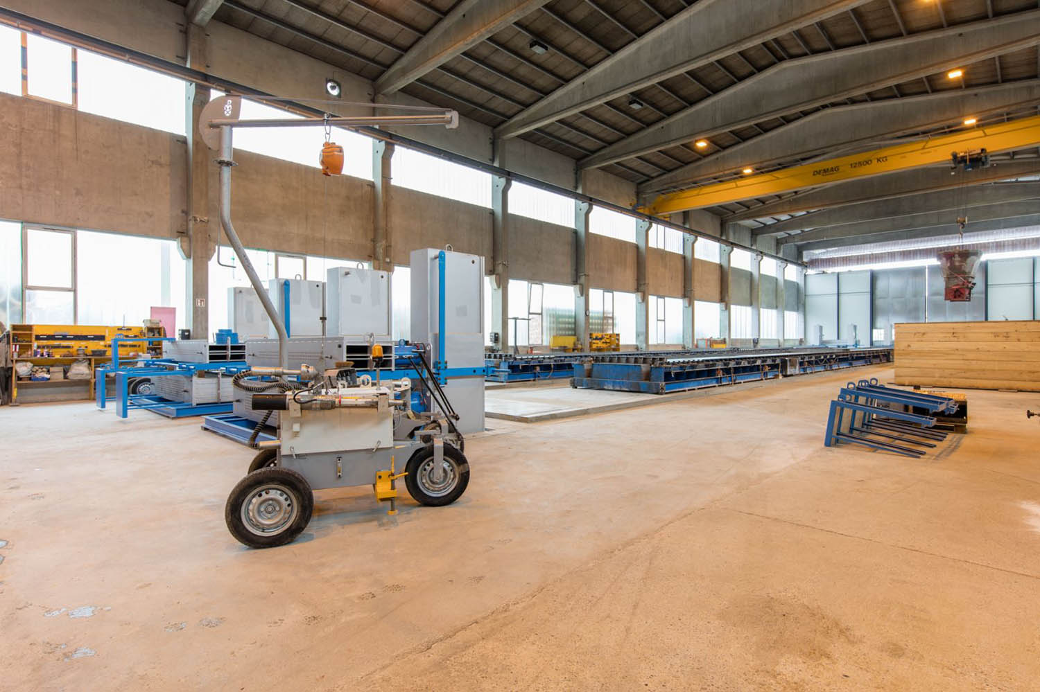 Натяжение арматуры при изготовлении жби, Rebar tensioning in reinforced concrete production